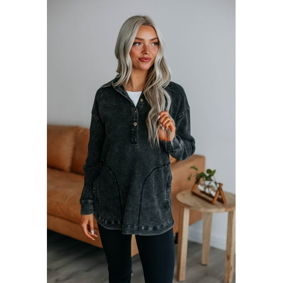 Ranelle Oversized Henley Top - Vintage Black