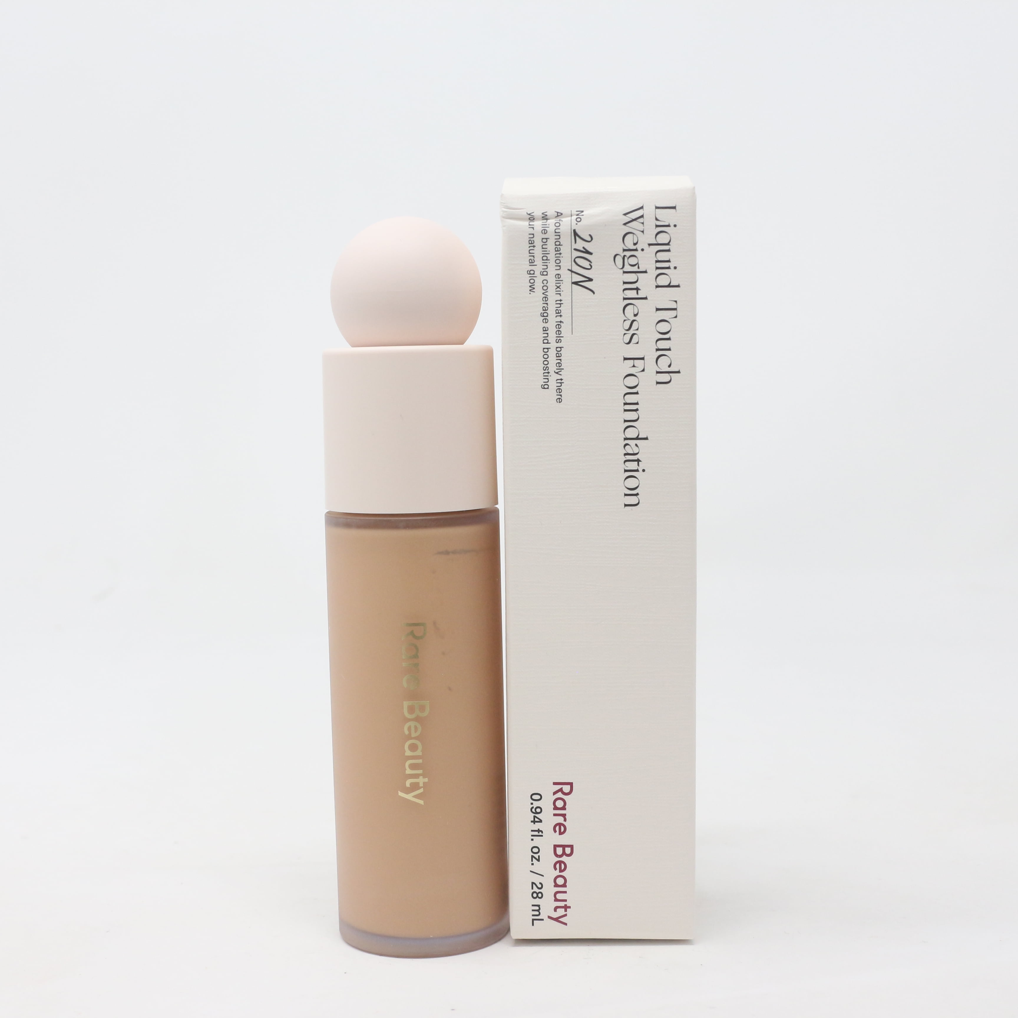 Recensione Rare Beauty Liquid Touch Weightless