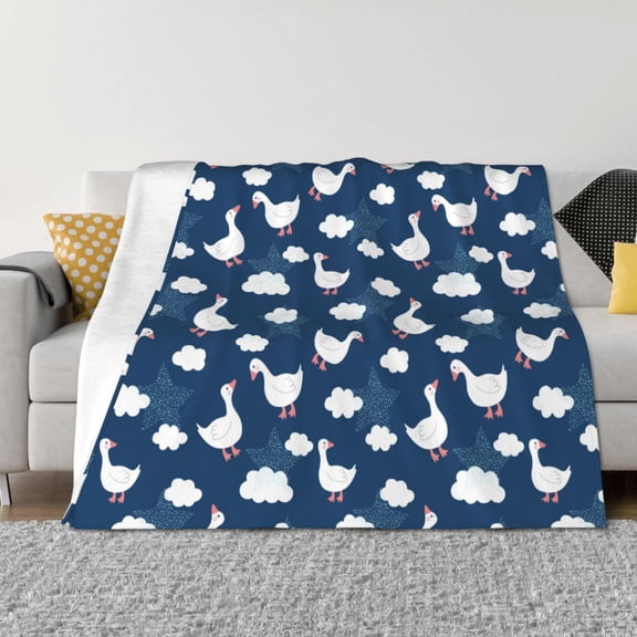 Rateoe Cute Goose On Blue Sky Pattern Flannel Throw Blanket, Ultra-soft Blanket for Bed, Couch, Car, Hypoallergenic Anti-pilling blanket-40"x30"(Horizontal)
