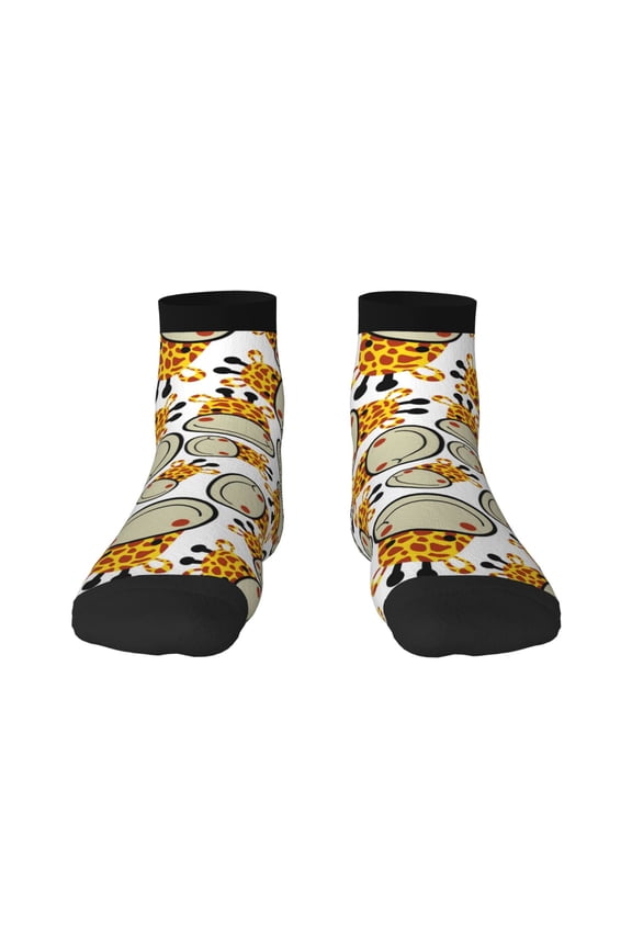 Giraffes Head Pattern Quarter Crew Socks,Toe Seamed Ankle Socks,Cotton Cushioned Breathable Athletic Crew Sports Socks