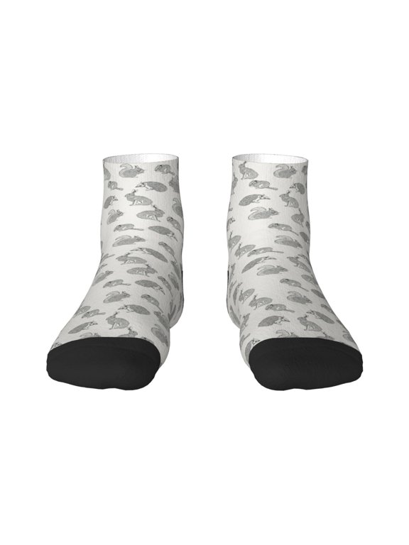 Hand Drawn Squirrel Pattern Quarter Crew Socks,Toe Seamed Ankle Socks,Cotton Cushioned Breathable Athletic Crew Sports Socks