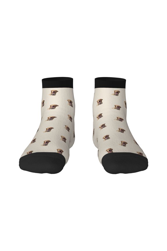 Labrador Retriever Dog Pattern Quarter Crew Socks,Toe Seamed Ankle Socks,Cotton Cushioned Breathable Athletic Crew Sports Socks