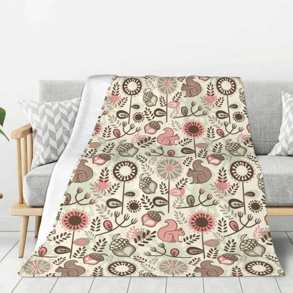 Rateoe Squirrel In The Forest Pattern Flannel Throw Blanket, Ultra-soft Blanket for Bed, Couch, Car, Hypoallergenic Anti-pilling blanket-40"x30"(Vertical)