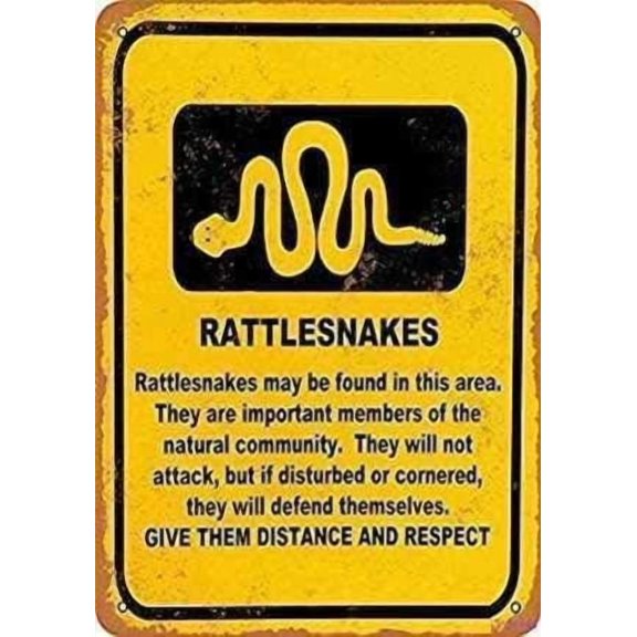 Rattlesnake Warning Vintage Metal Tin Sign, Country Style Plaque for Home Garage Bar Decor, Outdoor Wildlife Caution Sign, 8x12 Inch