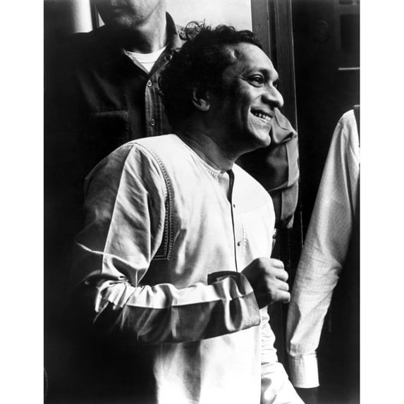 Ravi Shankar History (24 x 36)