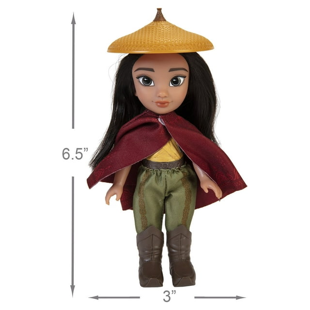 Raya and the Last Dragon 6" Petite Raya Doll Playset, 5 Pieces Included