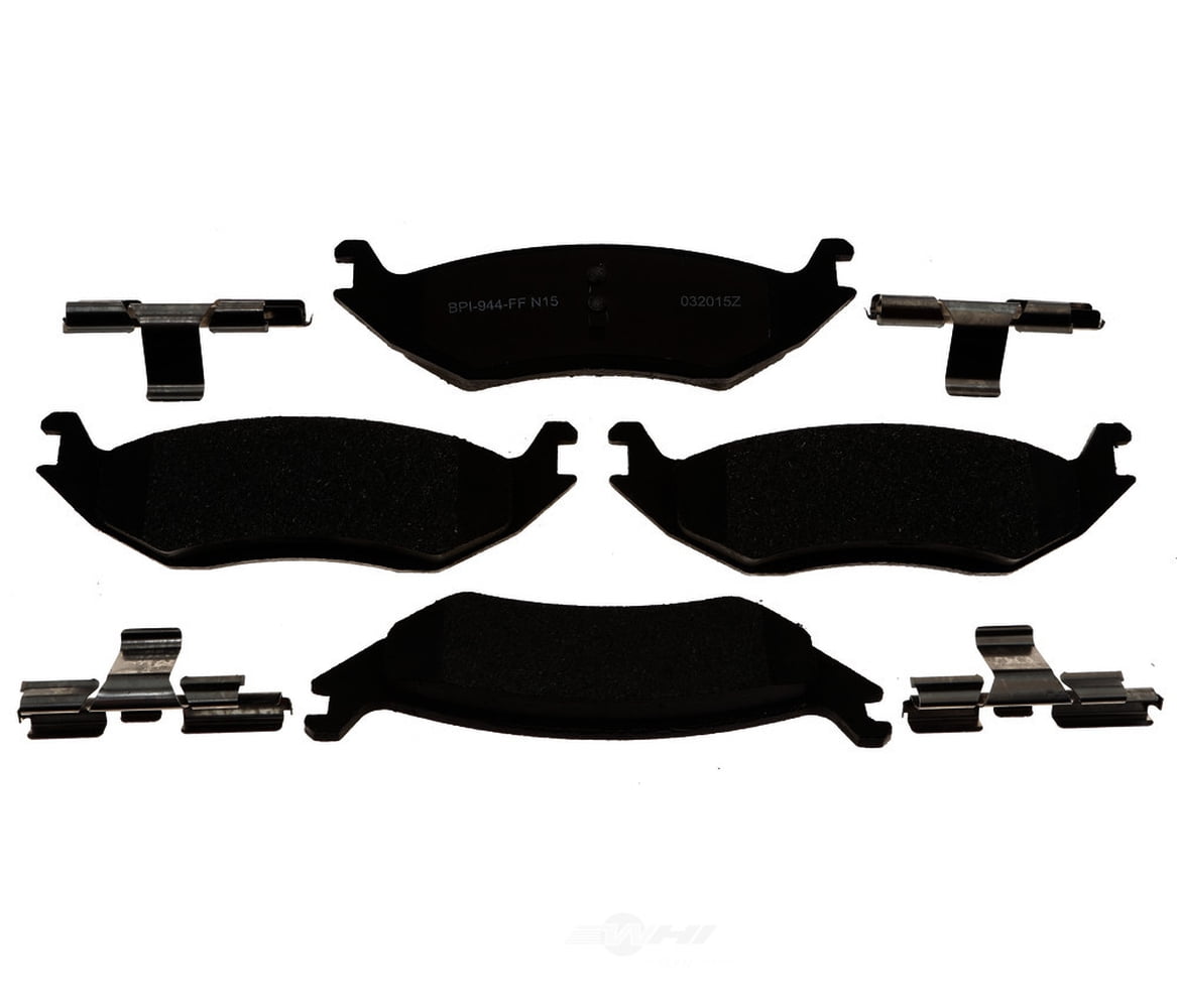 Raybestos Specialty Truck and Medium Duty Brake Pads Fits select 2013