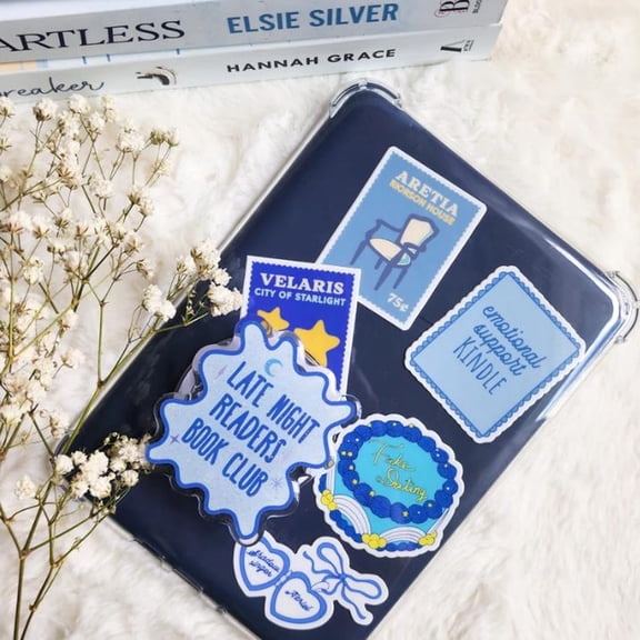 Readers Book Club Acrylic Phone Grip: Magnetic Popsocket for Bookworms, Gift for Her