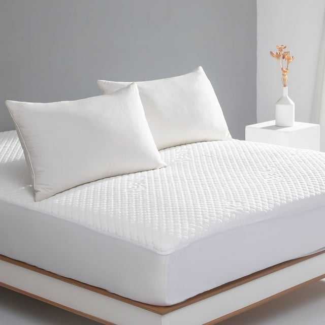 Reaks King Size Waterproof Mattress Protector, Rayon from Bamboo Cooling 3D Air Mattress Cove Pad 18" Deep Pocket