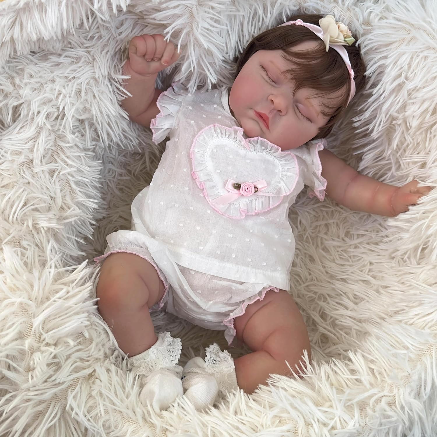 Real Life Reborn Baby Dolls 20 inch Realistic Soft Vinyl Baby Doll Sleeping Newborn Dolls Cloth Body Reborn Babies Toy Dolls for Girls Ages 3+