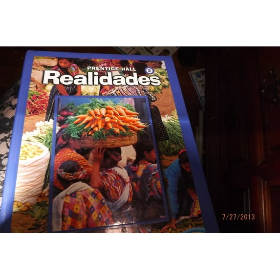 Pre-Owned Realidades, Level 2 (English and Spanish Edition) 9780130359513 0130359513 -
