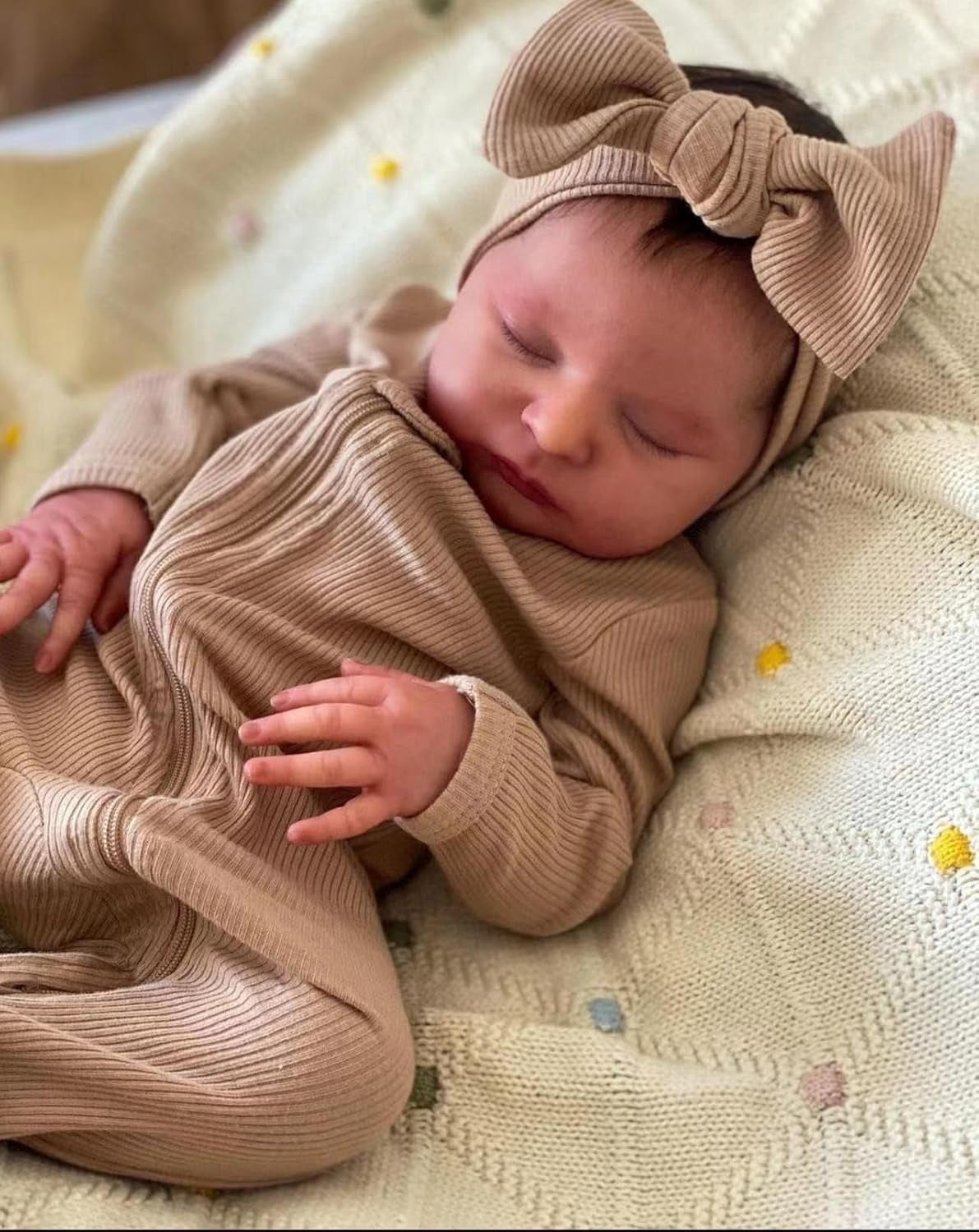 Realisitc Reborn Baby Dolls 19 Inches Silicone Baby Doll with Soft Cloth Body, Lifelike Babys Doll Girl,Real Life Reborn Dolls That Look Real Newborn Babies with Accessories