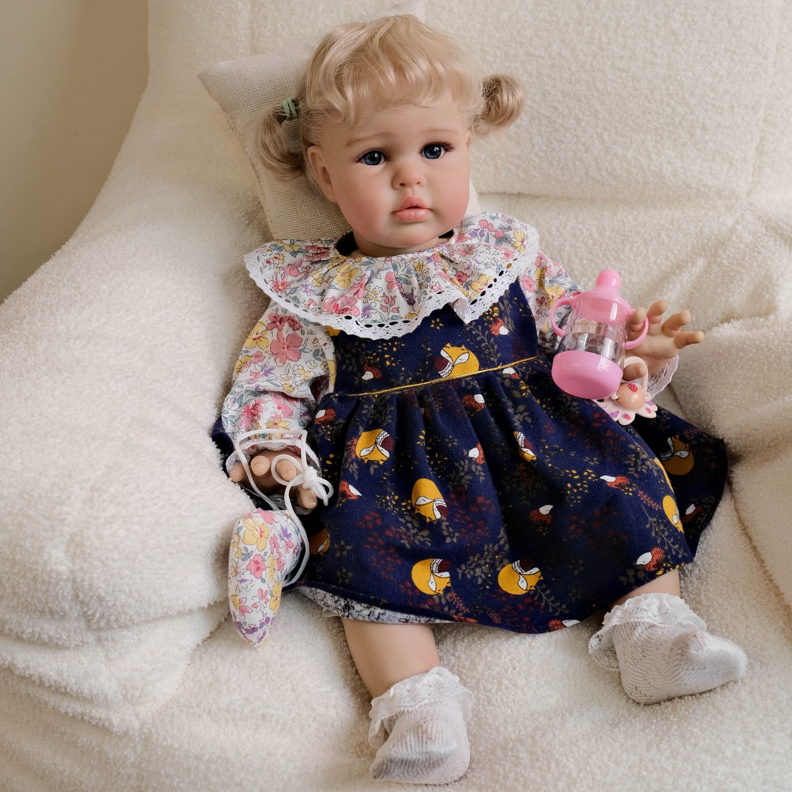 Realistic 24 inch Reborn Baby Dolls - Lifelike Newborn Baby Cloth Body Girl, Real Life Toddler Baby Doll Gifts Toy with Accessories for Kids Age 3+