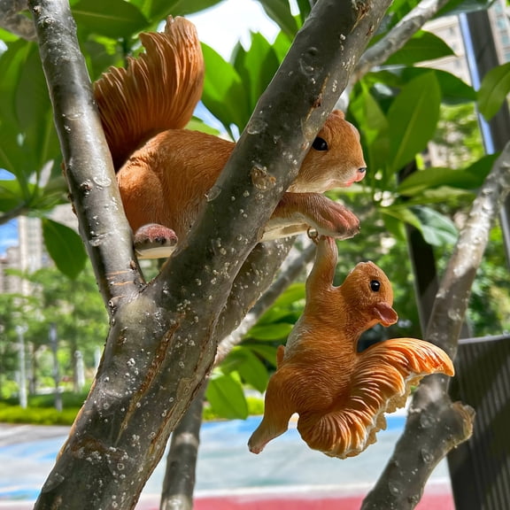 Realistic Mom and Squirrels Climbing Statue for Garden Patio Yard