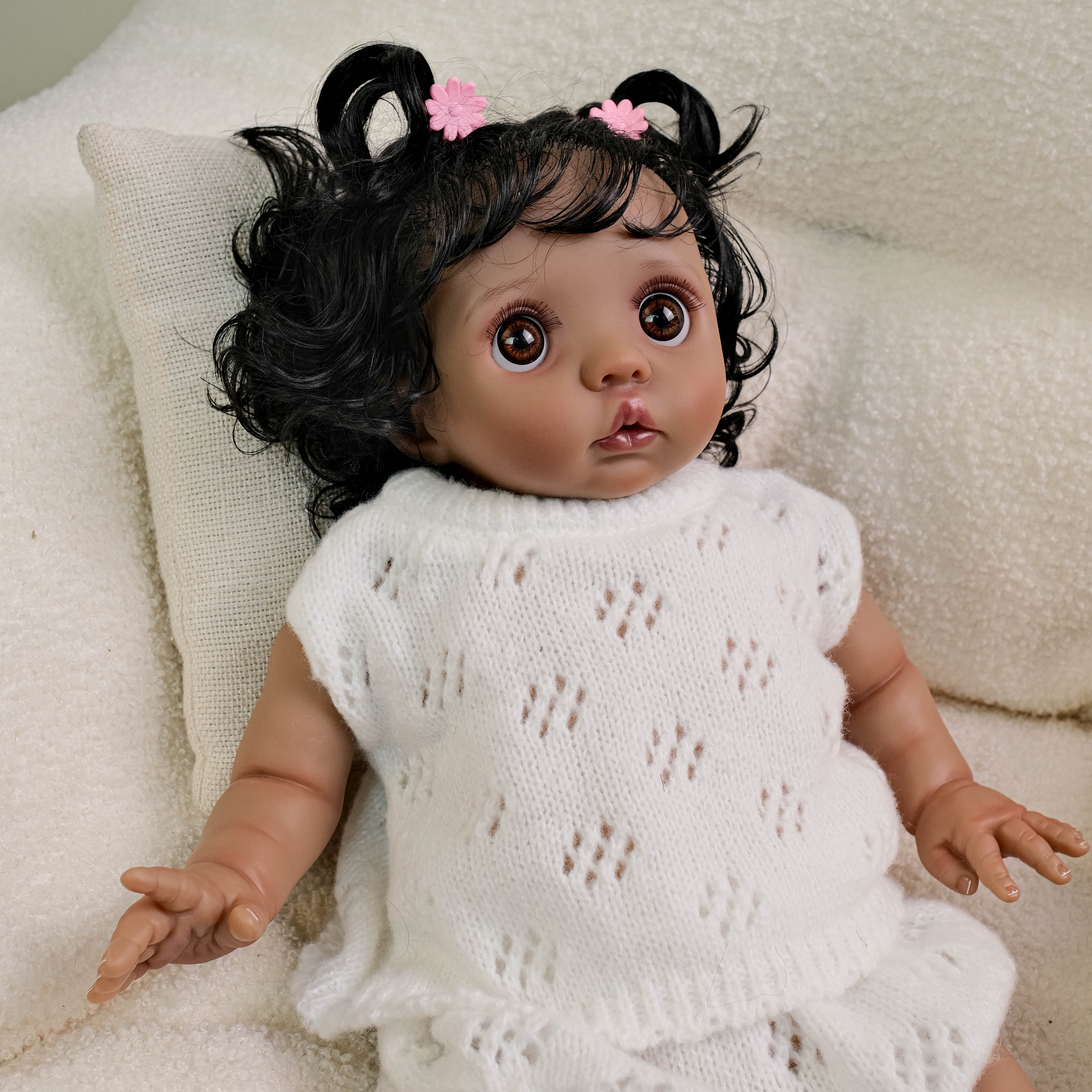 Realistic Reborn Baby Dolls 16" Lifelike Newborn Baby Soft Cloth Body African American Real Life Newborn with Clothes and Feeding Toy for 3+ Year Old Kids