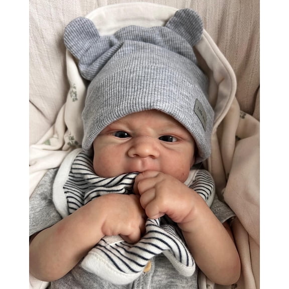 Realistic Reborn Baby Dolls 17 inch Soft Cloth Body,Lifelike Baby Dolls Real Baby Dolls That Look Real,Life Size Doll Handmade Newborn Birthday Gifts for Kids 3+