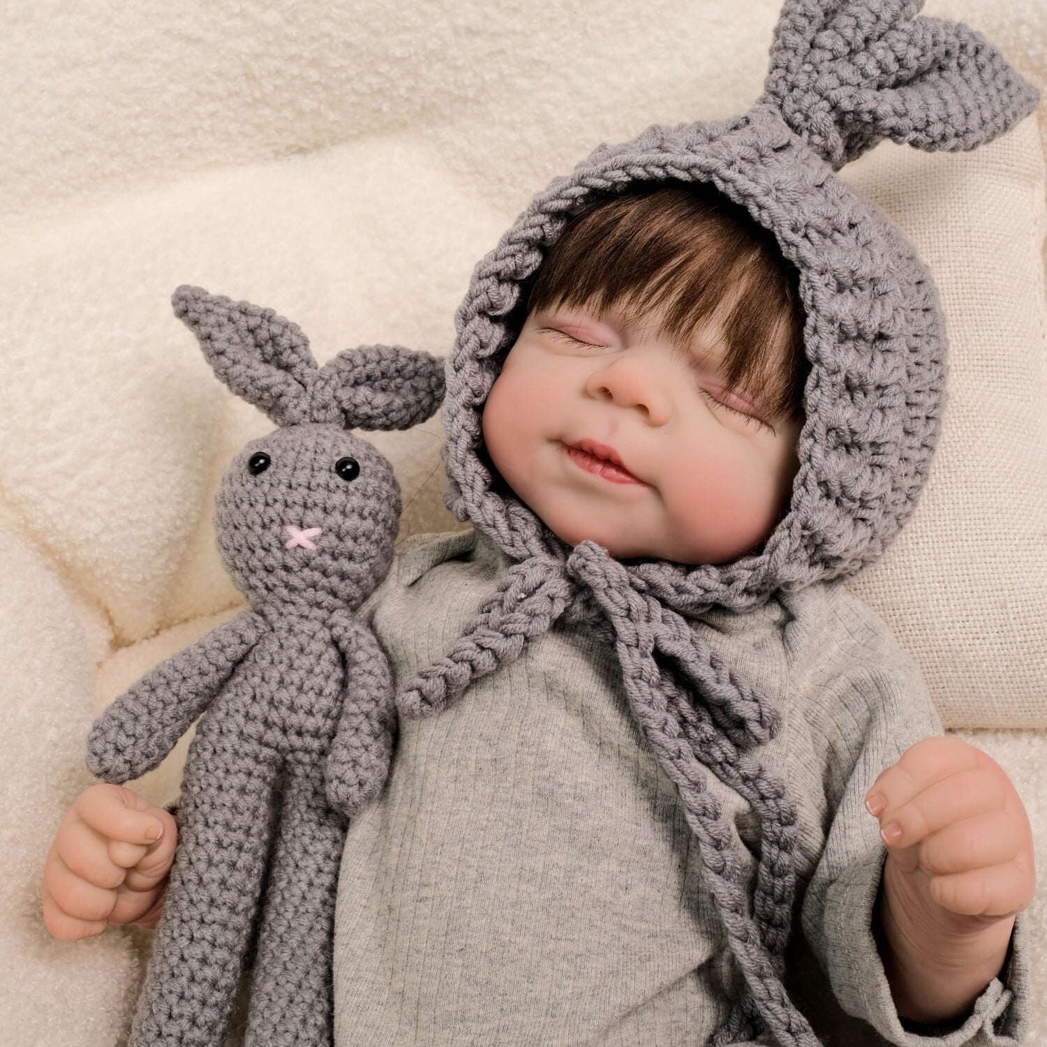 Realistic Reborn Baby Dolls - 18" Real Life Sleeping Newborn, Lifelike Doll with Soft Cloth Body, Handmade Toy with Accessories for Kids Age 3+