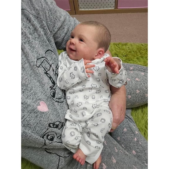 Realistic Reborn Baby Dolls, 18 inch Real Baby Feeling Realistic-Newborn Dolls Adorable Smiling Real Life Baby Dolls with Gift Box for Kids Age 3