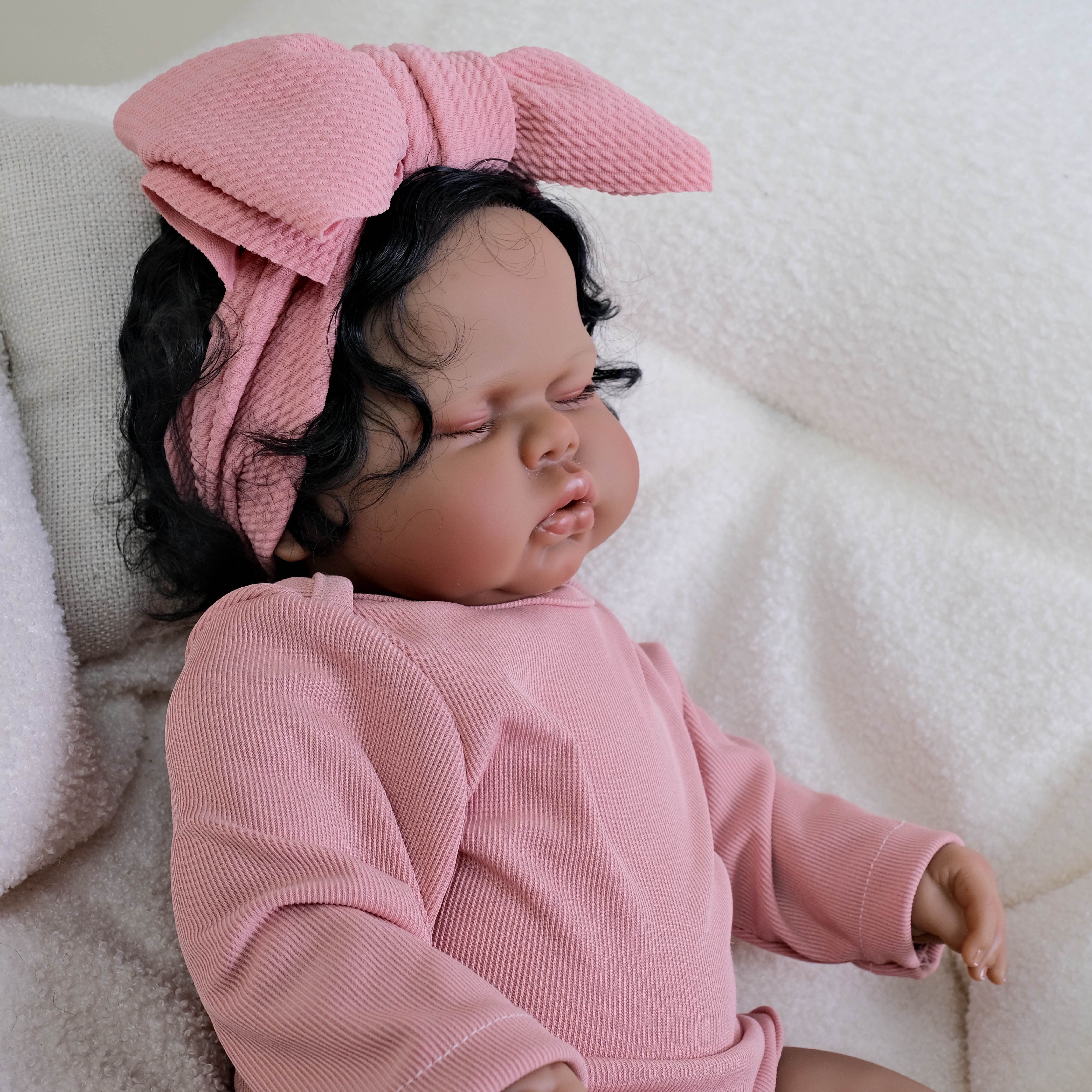 Realistic Reborn Baby Dolls 19 inch African American Newborn Soft Cloth Body Adorable Lifelike Newborn with Accessories and Toy Gift for 3+ Years Old Kids