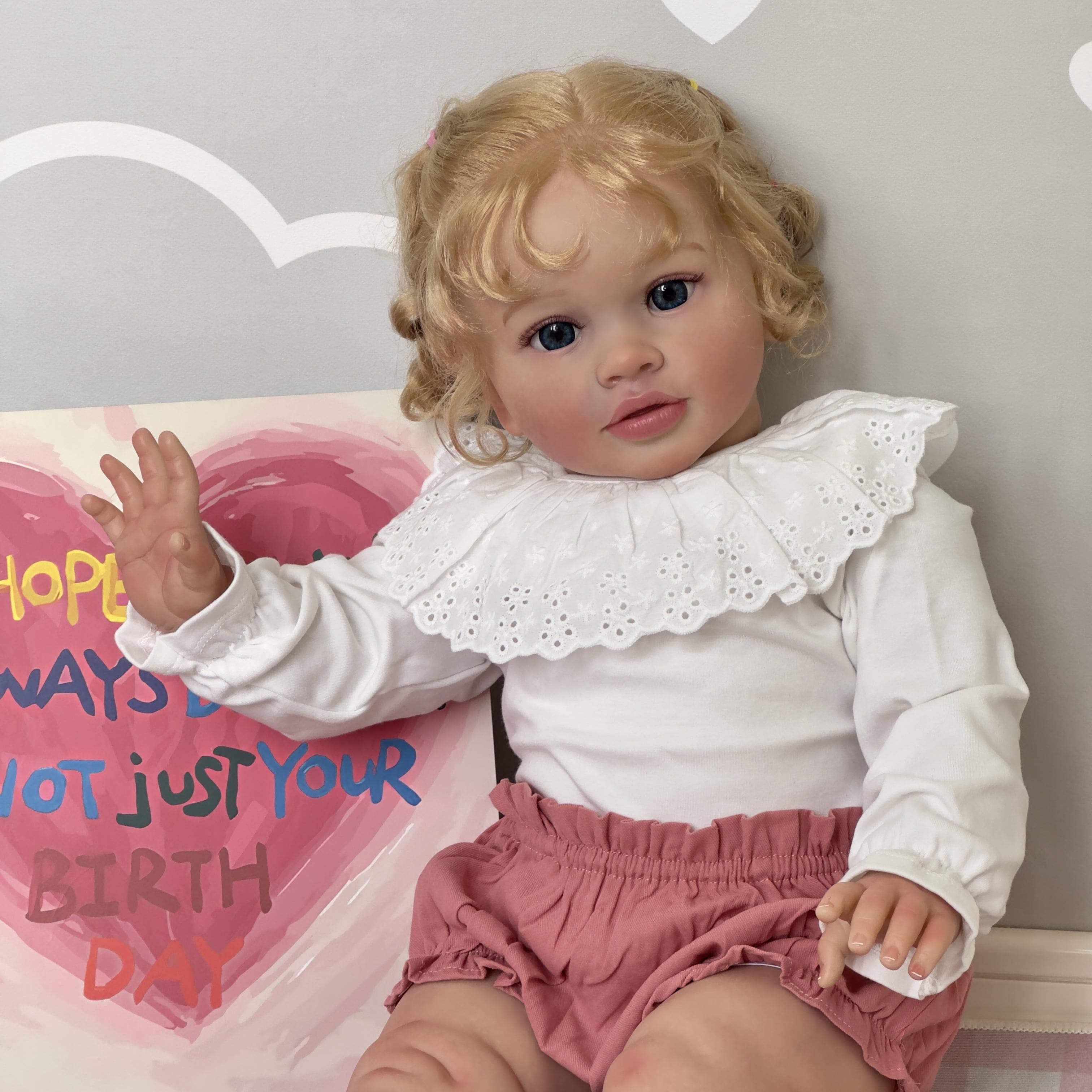 Realistic Reborn Baby Dolls - Lovely 26" Lifelike Newborn Baby Girl, Real Baby with Cloth Body, Real Life Reborn Dolls Gift Set for Kids Age 3+