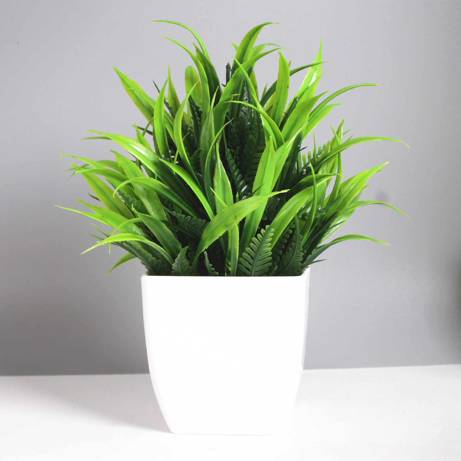 Realistic and Evergreen Artificial Eucalyptus Plants for Stylish Home ...