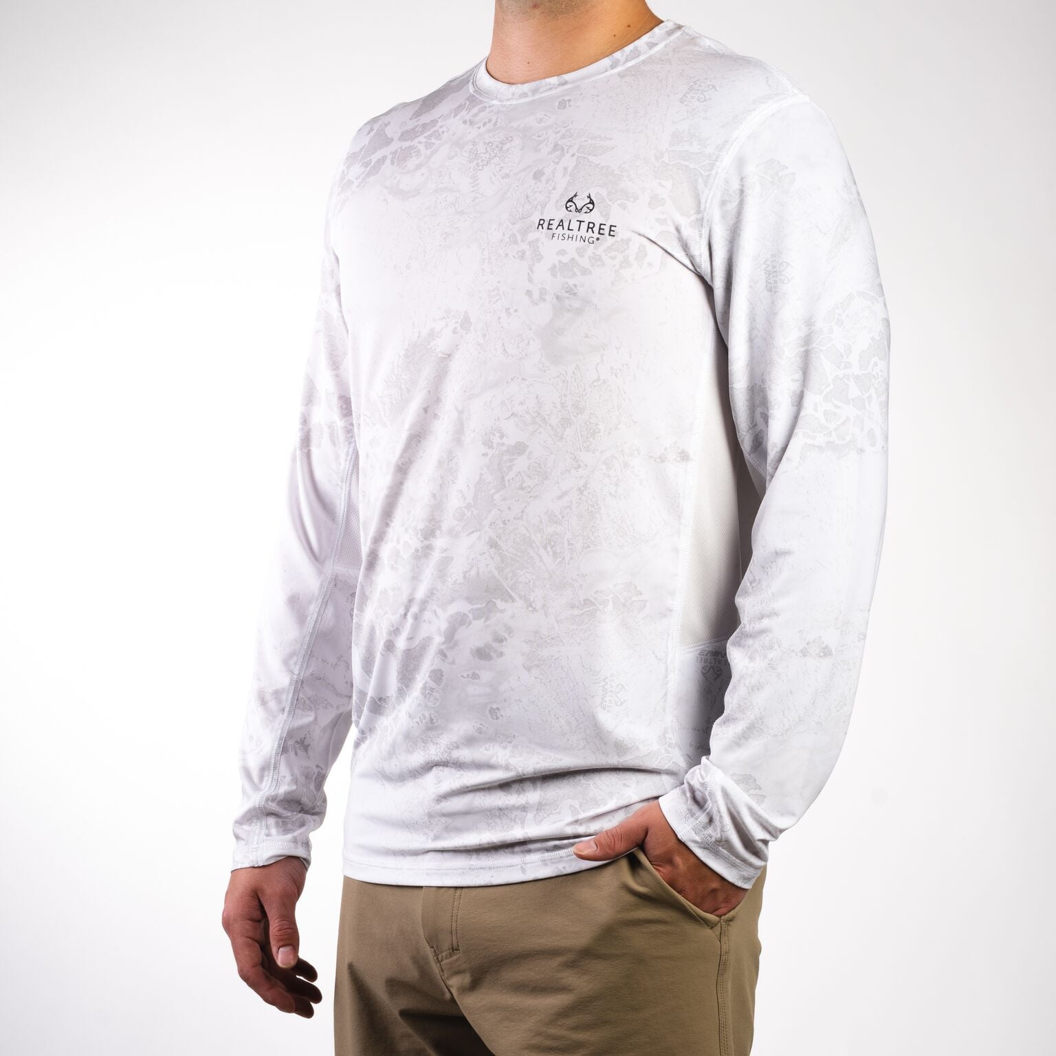 Realtree Wav3 Camo White Men's Long Sleeve Performance Fishing Tee