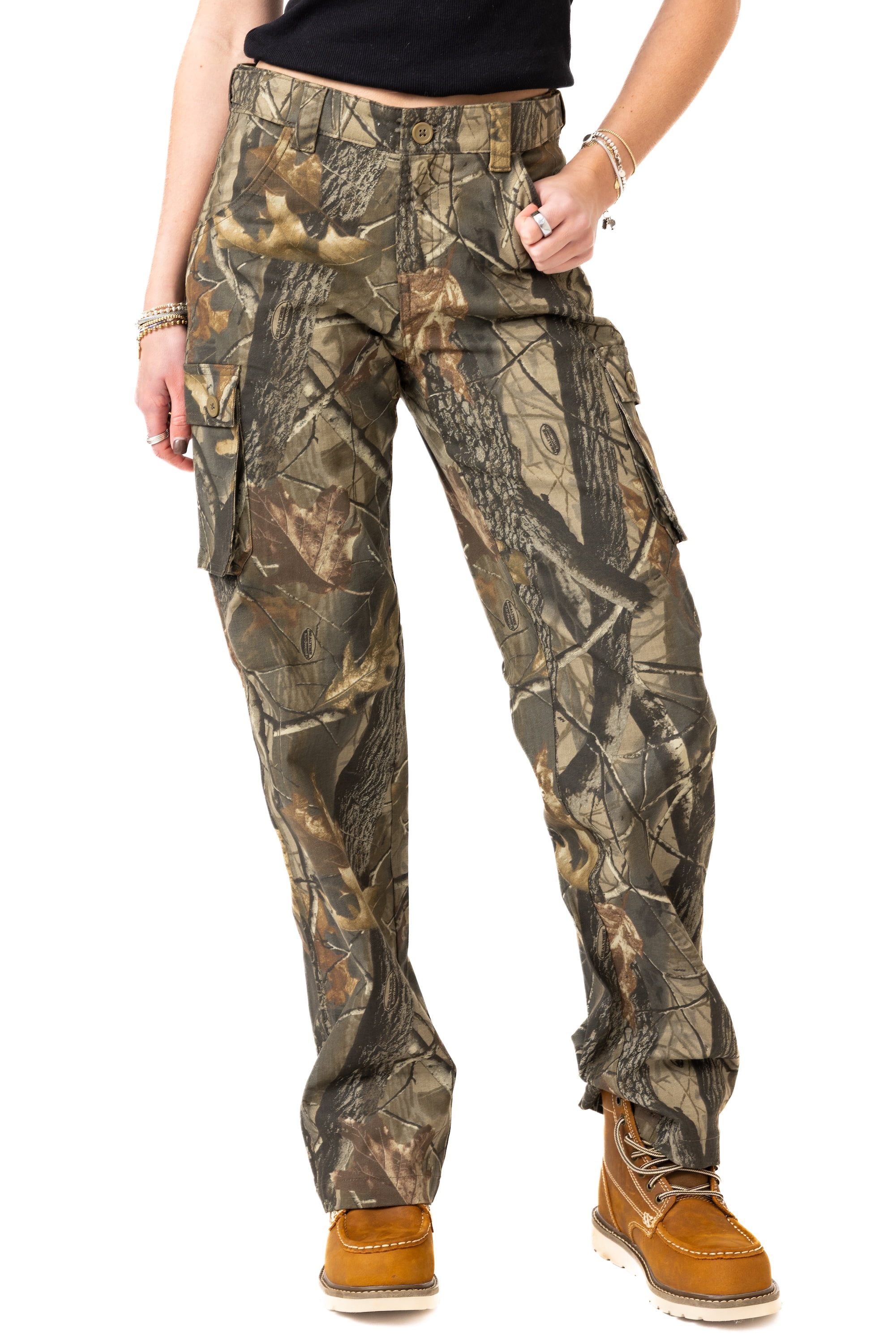 Realtree Women's Camo 6-Pocket Cargo Hunting Pants | Durable, Lightweight Outdoor Appare | Size XS-3XL