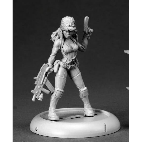 Reaper Miniatures Farrah, Sci Fi Heroine #50238 Chronoscope D&D RPG Mini Figure