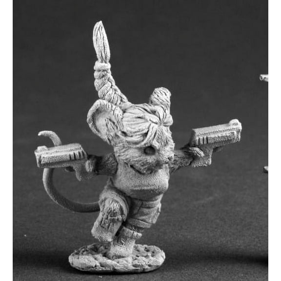 Reaper Miniatures Unpainted Lara Kraft, Mousling Adventuress #03576 Dark Heaven