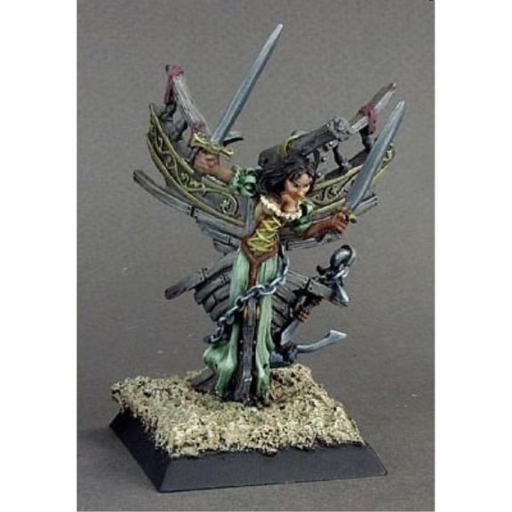 Warlord Dark Maiden RPR 14106 by Reaper