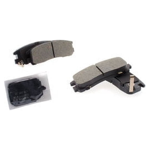 Rear Brake Pad Set - Compatible with 1995 - 1998 Eagle Talon FWD 2.0L 4-Cylinder 1996 1997