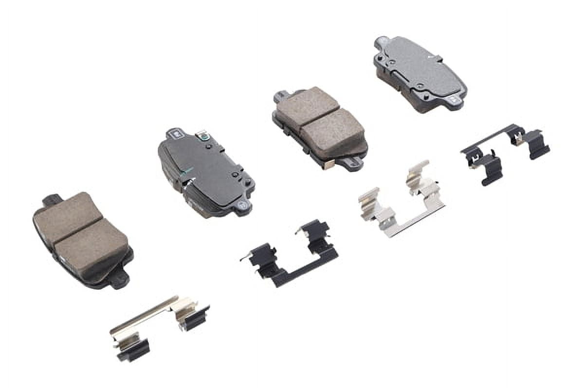 Rear Disc Brake Pad Set