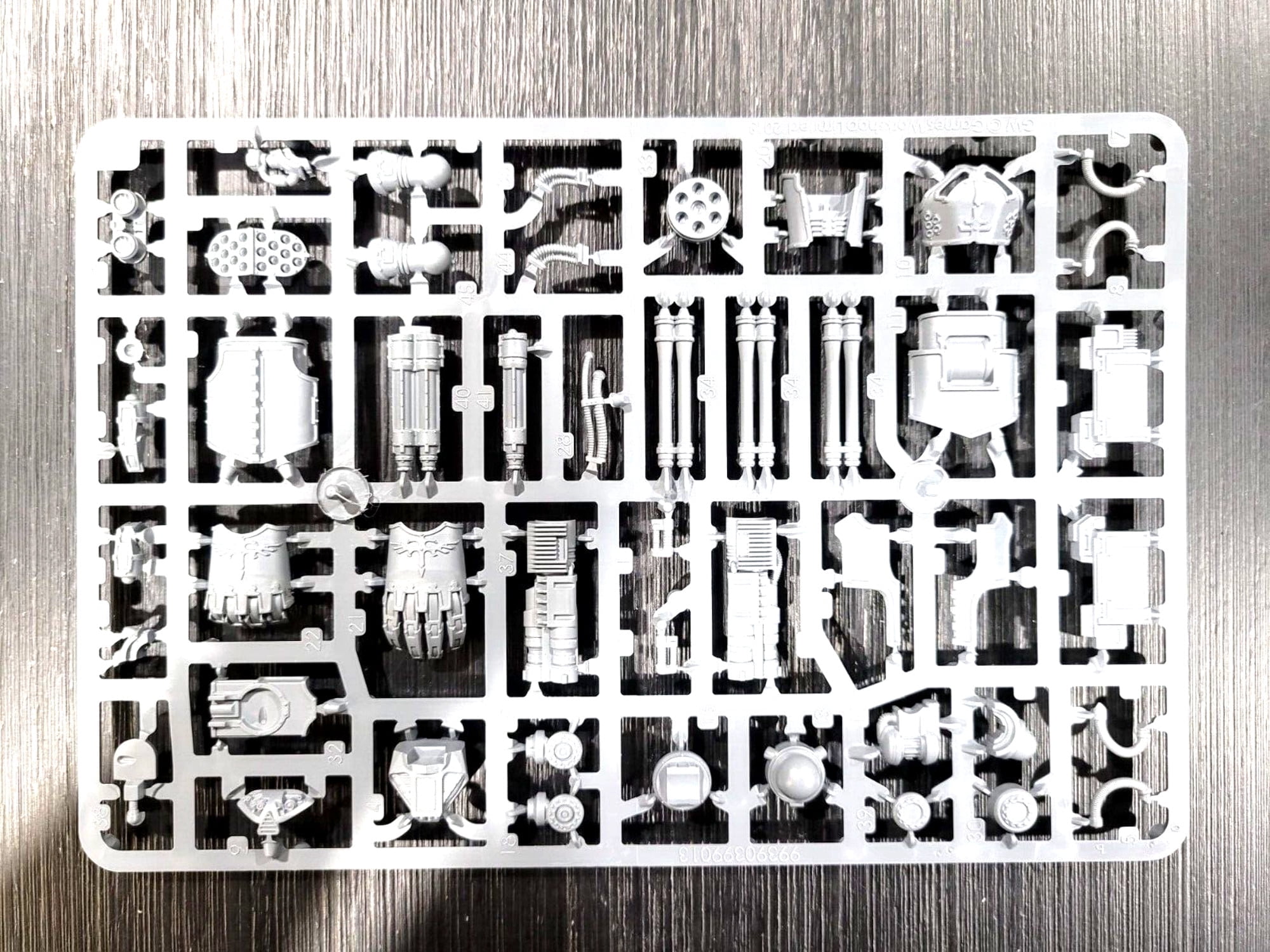 Reaver Titan Weapons Gatling Blaster Power Fist Adeptus Titanicus