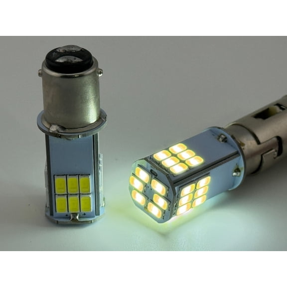 Rebaydo 2pcs BA15D LED Bulb Headlight 6 Volt AC or DC Dual Filament (Color:White 6000K;)