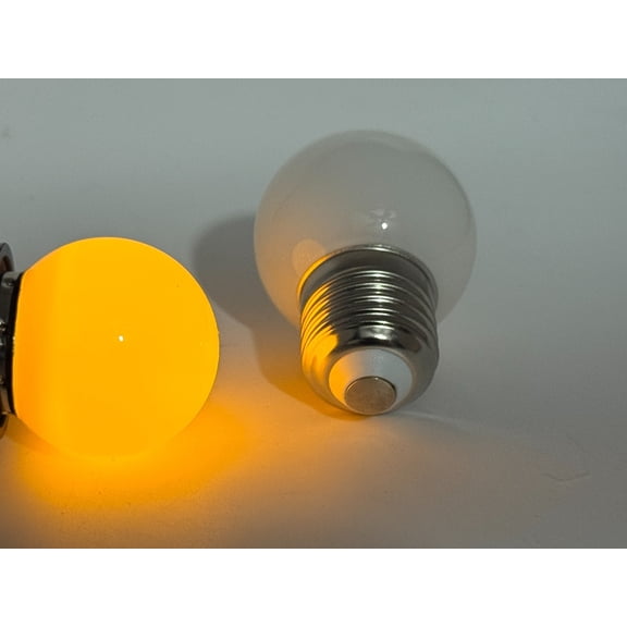 Rebaydo 2pcs E27 Globe LED Light Bulb 120 VAC 360 Degree View (Color:Amber Yellow;)