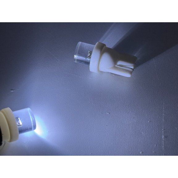 Rebaydo 2pcs Flat 1 LED T10 Wedge LED Lamp 12 VDC (Color:White 6000K;)
