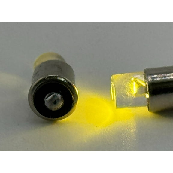 Rebaydo 2pcs T1 3/4 Midget Flanged Base Flat Top LED Bulb 6 to 32 Volts DC (Color:Warm White 3000K;)