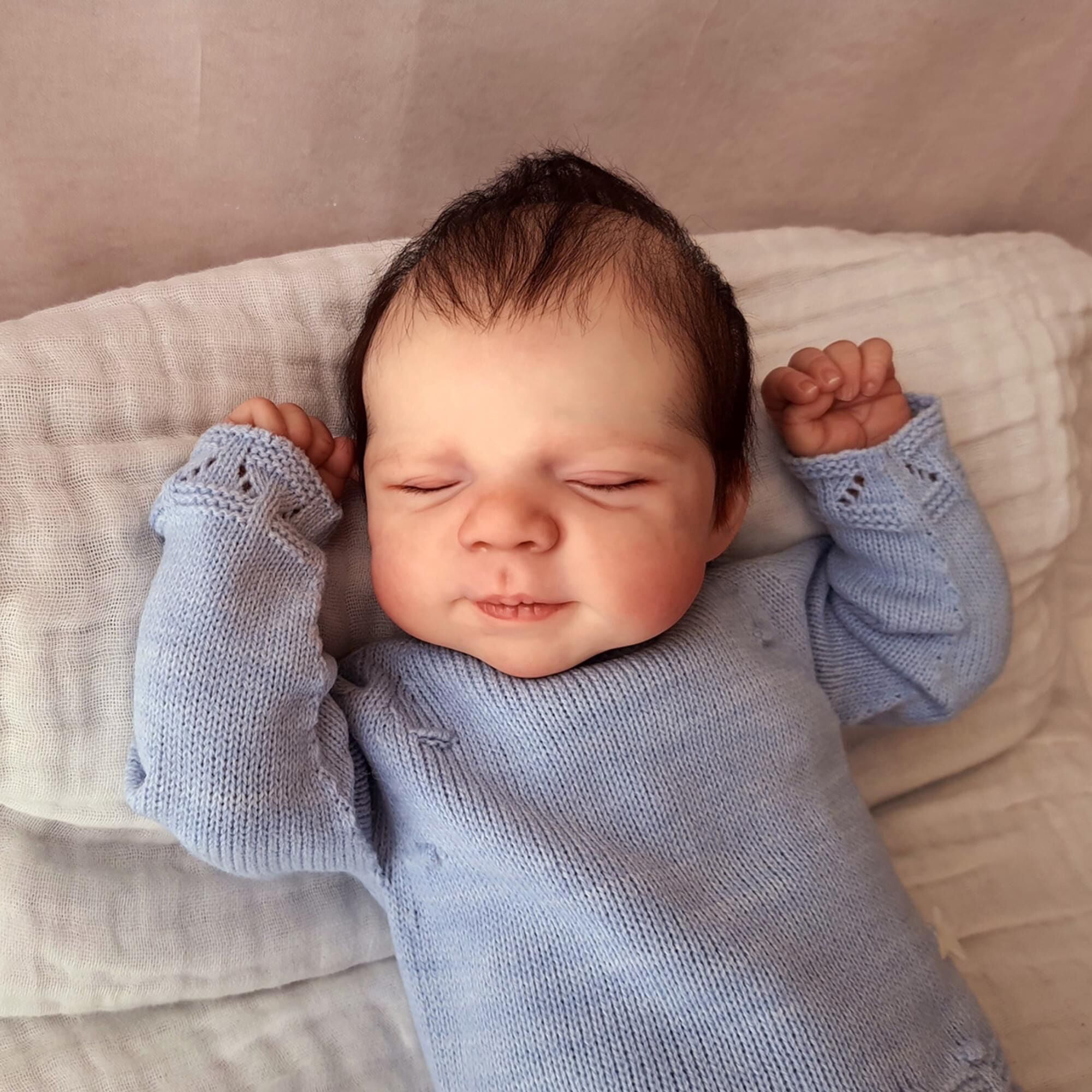Reborn Baby Dolls 18 inch Lifelike Cute Soft Body Sweet Sleeping Real Life Baby,Realistic Newborn Baby with Doll Accessories and Gift Box for 3+ Years Old Kids