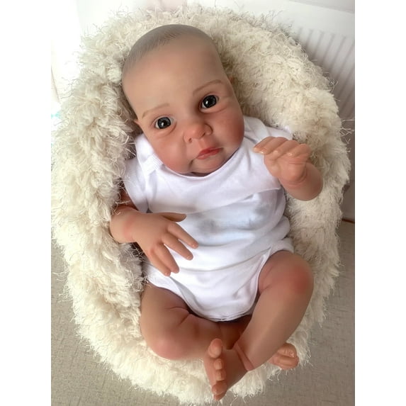 Reborn Baby Dolls 20 inch Lifelike Cute Soft Body Poseable Real Life Baby Dolls with Doll Accessories And Gift Box for 3+ Year Old Kids