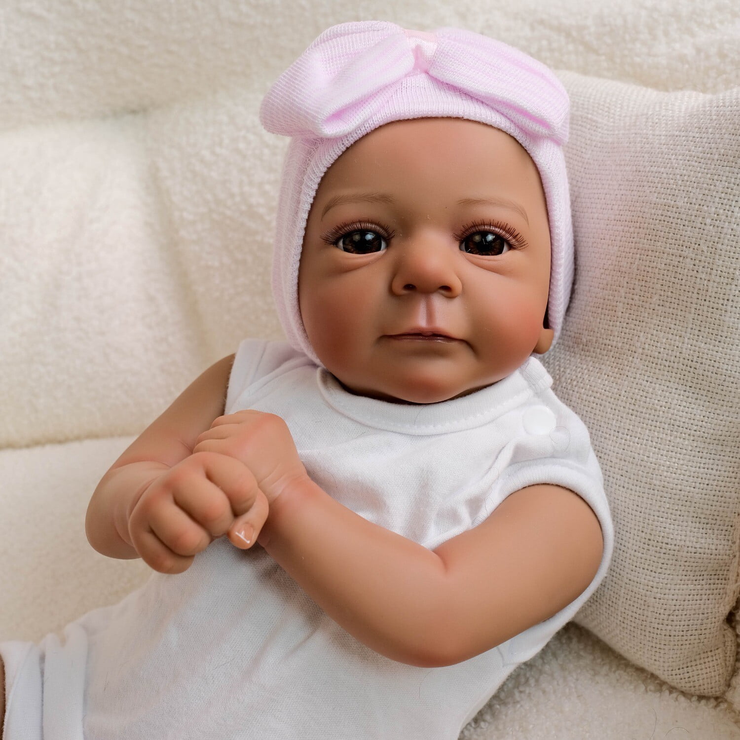 Reborn Baby Dolls Black Girl, African American 19 inch Realistic Newborn Baby Dolls with Lifelike Cloth Body Birthday Gift Set for Ages 3+
