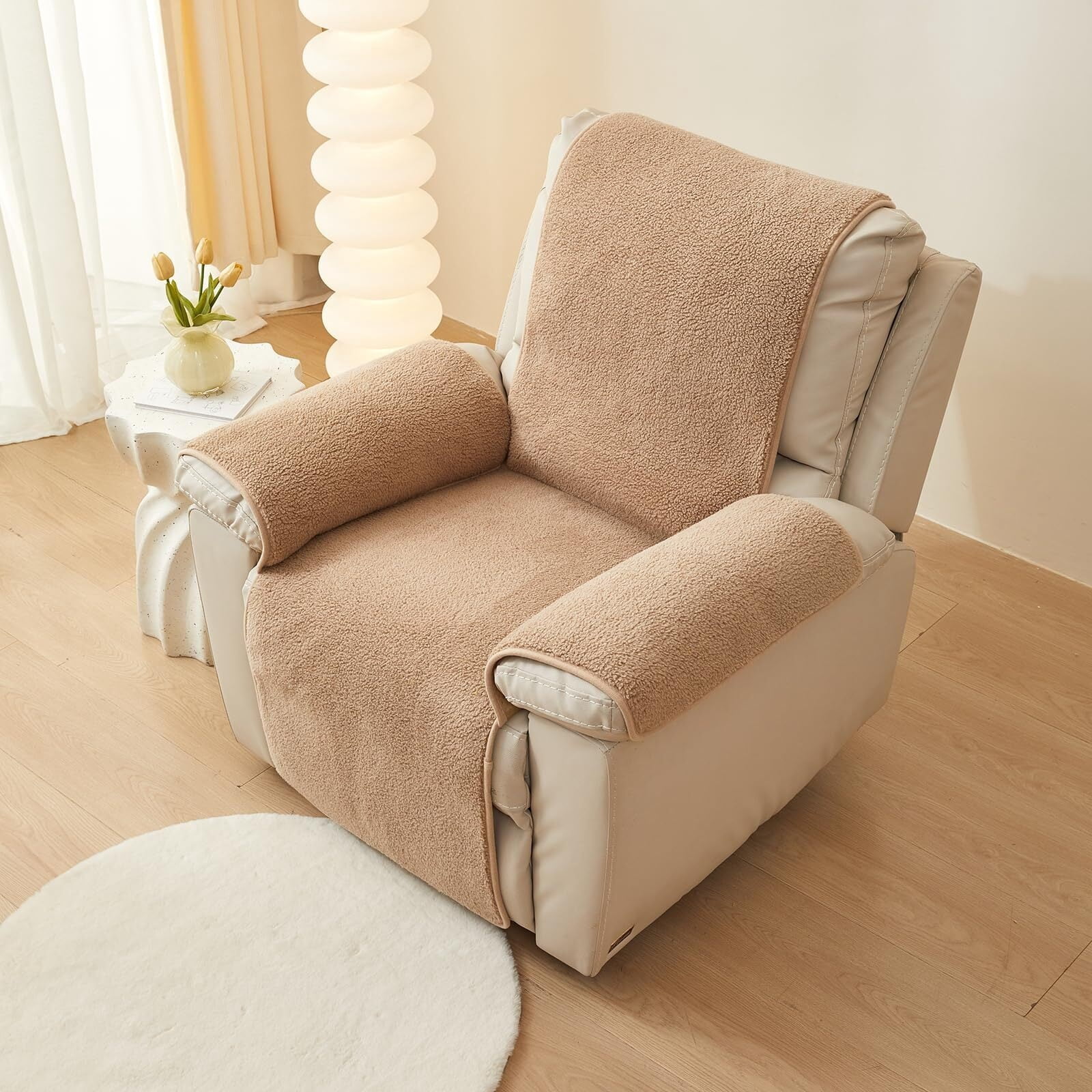 Recliner Chair Covers Fleece Soft Warm Sofa Slipcover Furniture Protector Non-Slip Washable Reclining Chair Cover for Kids, Pets