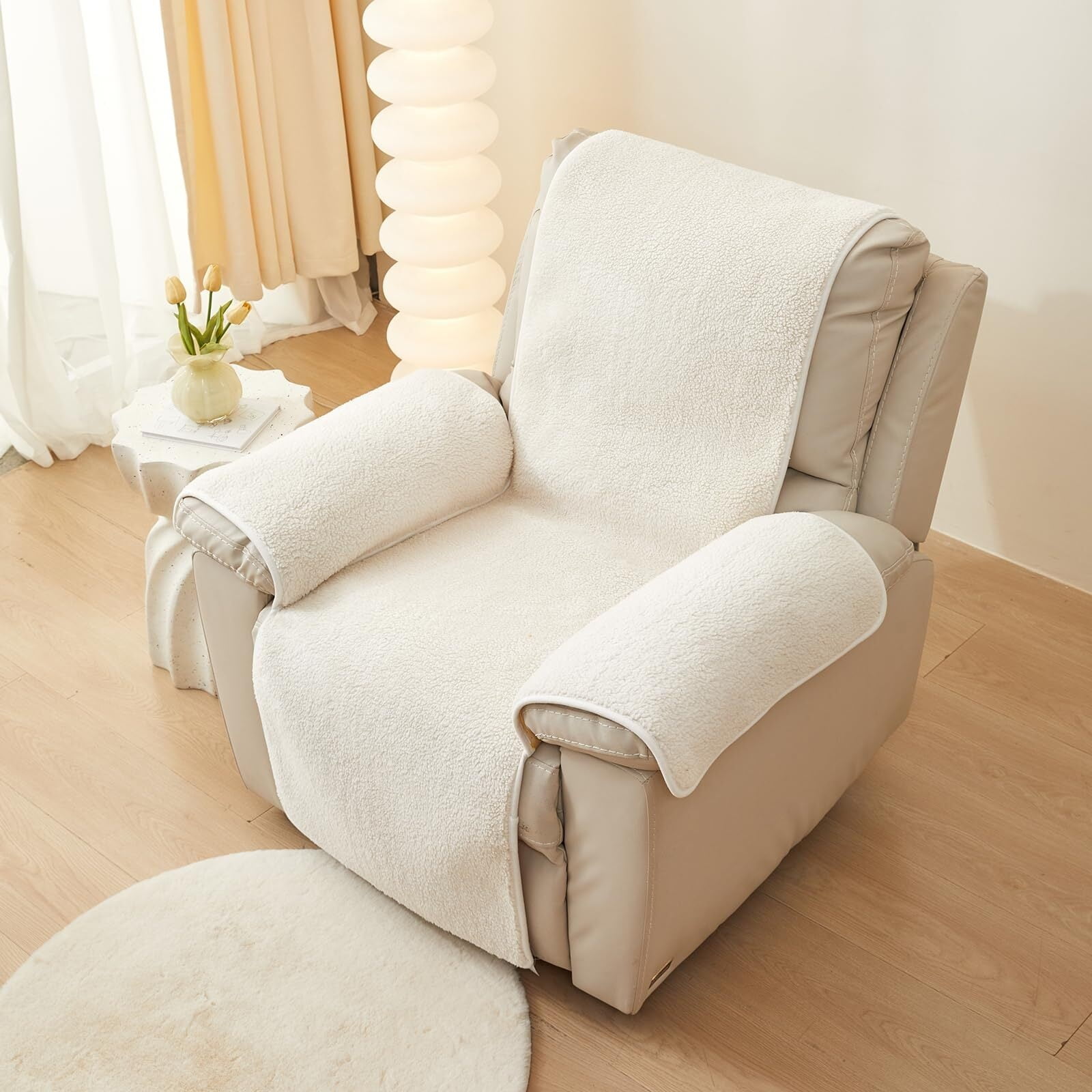 Recliner Chair Covers Fleece Soft Warm Sofa Slipcover Furniture Protector Non-Slip Washable Reclining Chair Cover for Kids, Pets