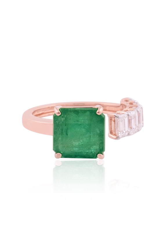 Rectangle Shaped Emerald Solid 18 Kt Rose Gold SI Clarity HI Color Diamond Proposal Cuff Ring