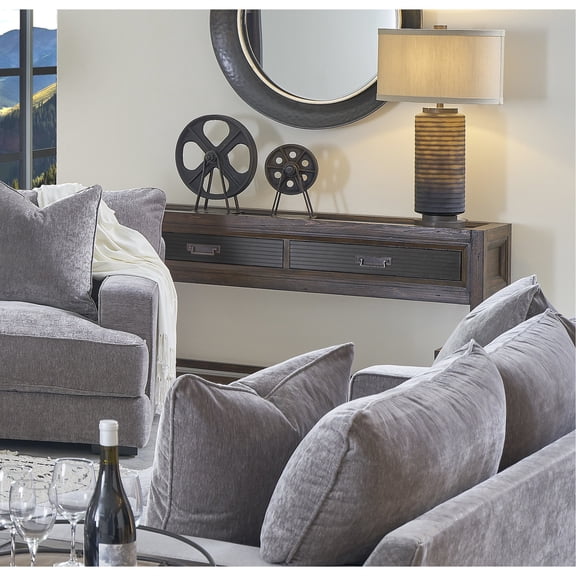 Rectangular Pine Table / Transitional Style / Showcase Décor