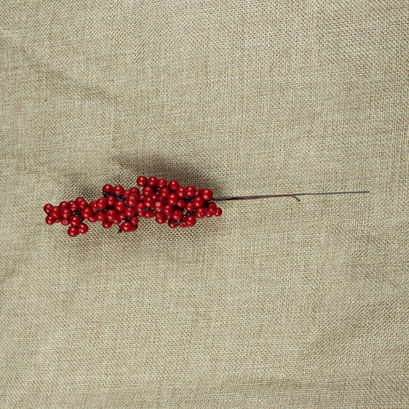 Red Berry Pick Holly Branch Tree Hanging Decoration Flowers In Vase Fall Flowers Outdoor Winter Bouquet Winter Flower Arrangements Coral Roses Flowers Orchid Woodsy Decorations for Home Rose Buds