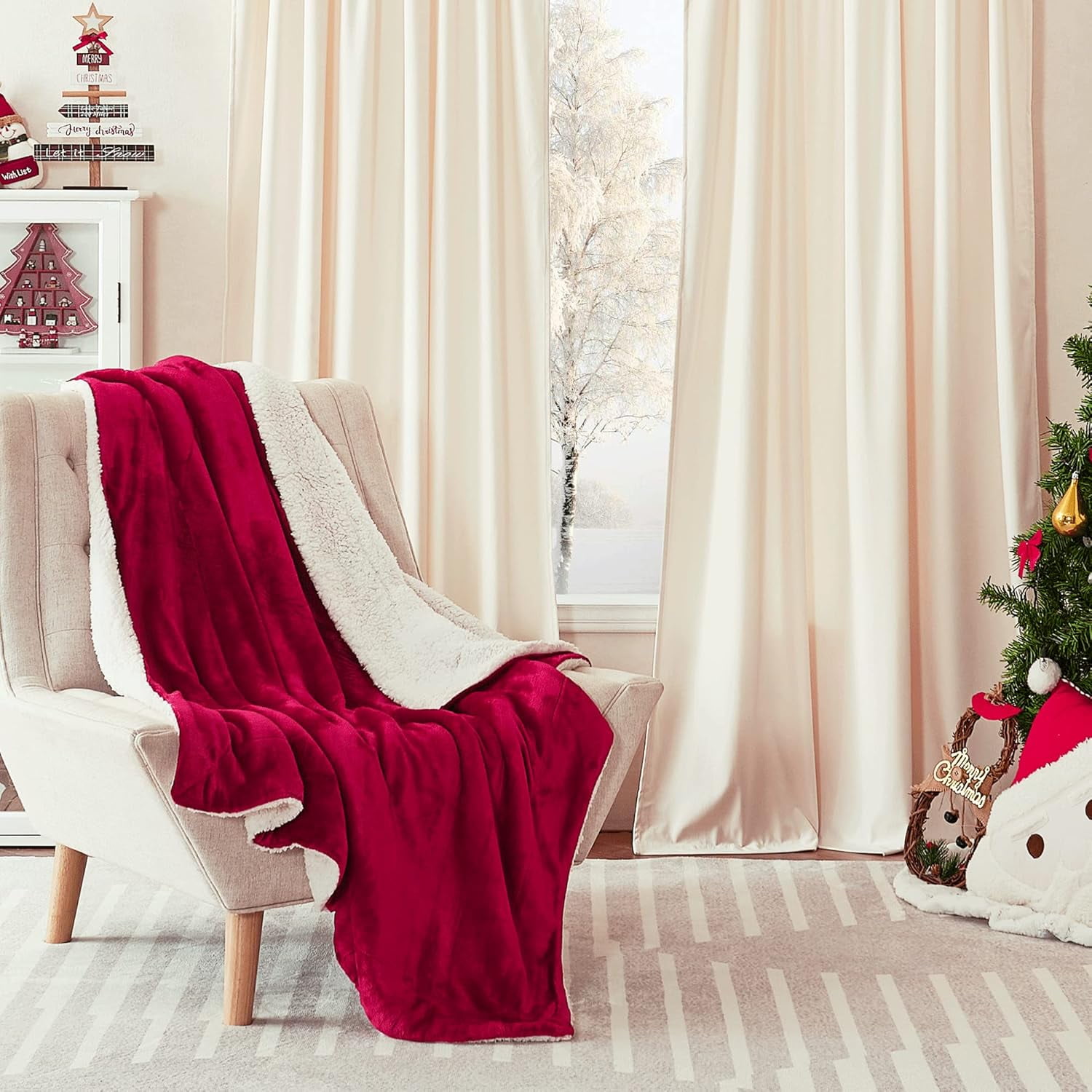 Red Fleece Blanket Christmas Throw, Super Soft Fluffy Thick Sherpa Warm Blankets for Winter, Luxurious Blanket Plush Cozy Couch Blanket for Sofa/Winter, 50 x 60 inches, Burgundy Red