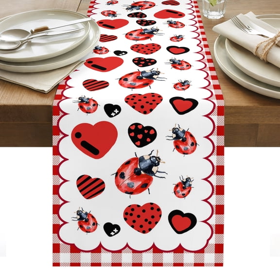 Red Ladybugs Table Runner Modern Love Heart Checkered Plaid Tablerunners 13 x 48 Inch, Table Decorations Tabletop Scarf for Summer Gathering Holiday Farmhouse Kitchen Dining Decor
