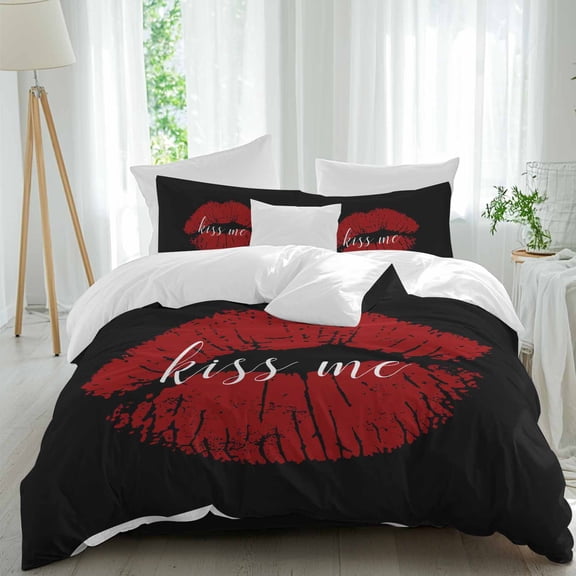Red Lip Print Kiss Me Queen Size Bed Set,Black Back Bedding for All Seasons,4 Pcs Bed Set,1 Quiltcover(90"x92"),1 Sheet(94"x116"),2 Pillowcases(30"x20")