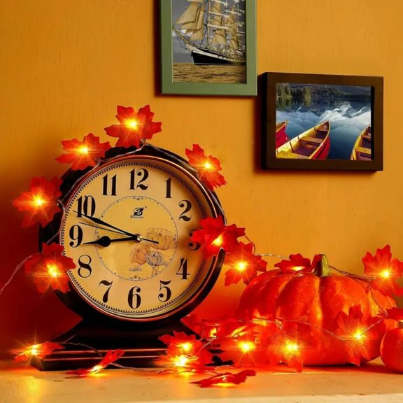 Red Maple Leaf String Lights, 10/20/30/40 LED Autumn Decorative Lights for Thanksgiving, Halloween and Home Party Decor