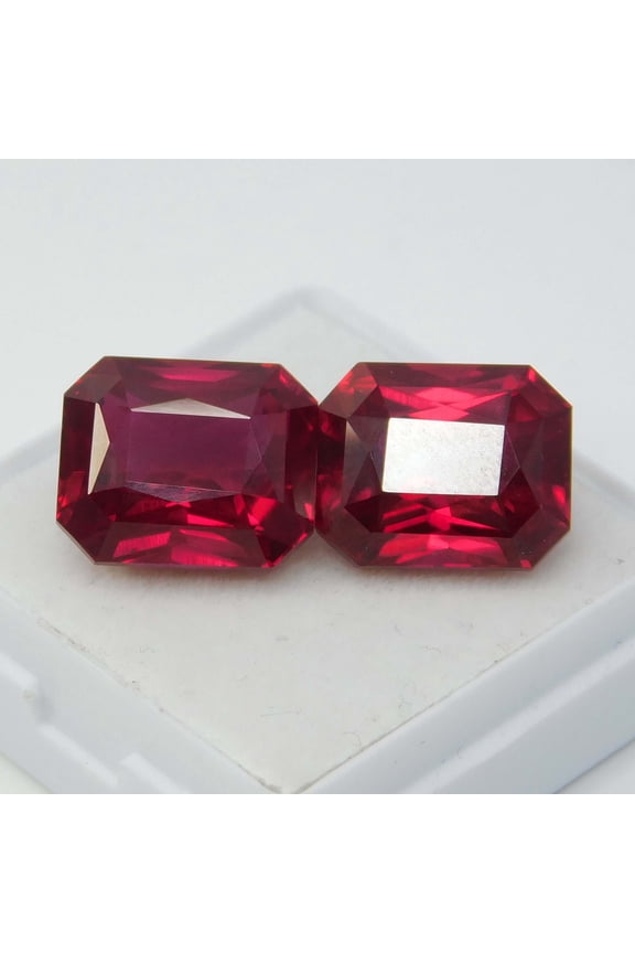 Red Natural Ruby 10.45 Ct CERTIFIED Loose Gemstone Emerald Cut Pendant Size